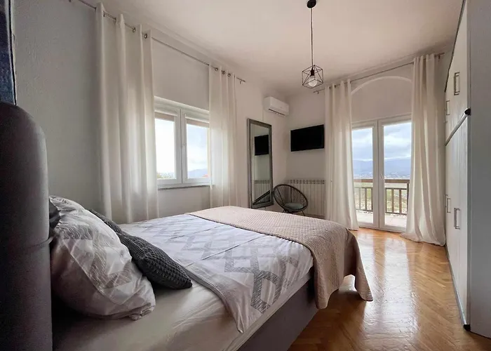 Kosante - Luxury Apartment - 150 M2 With Fitness Room