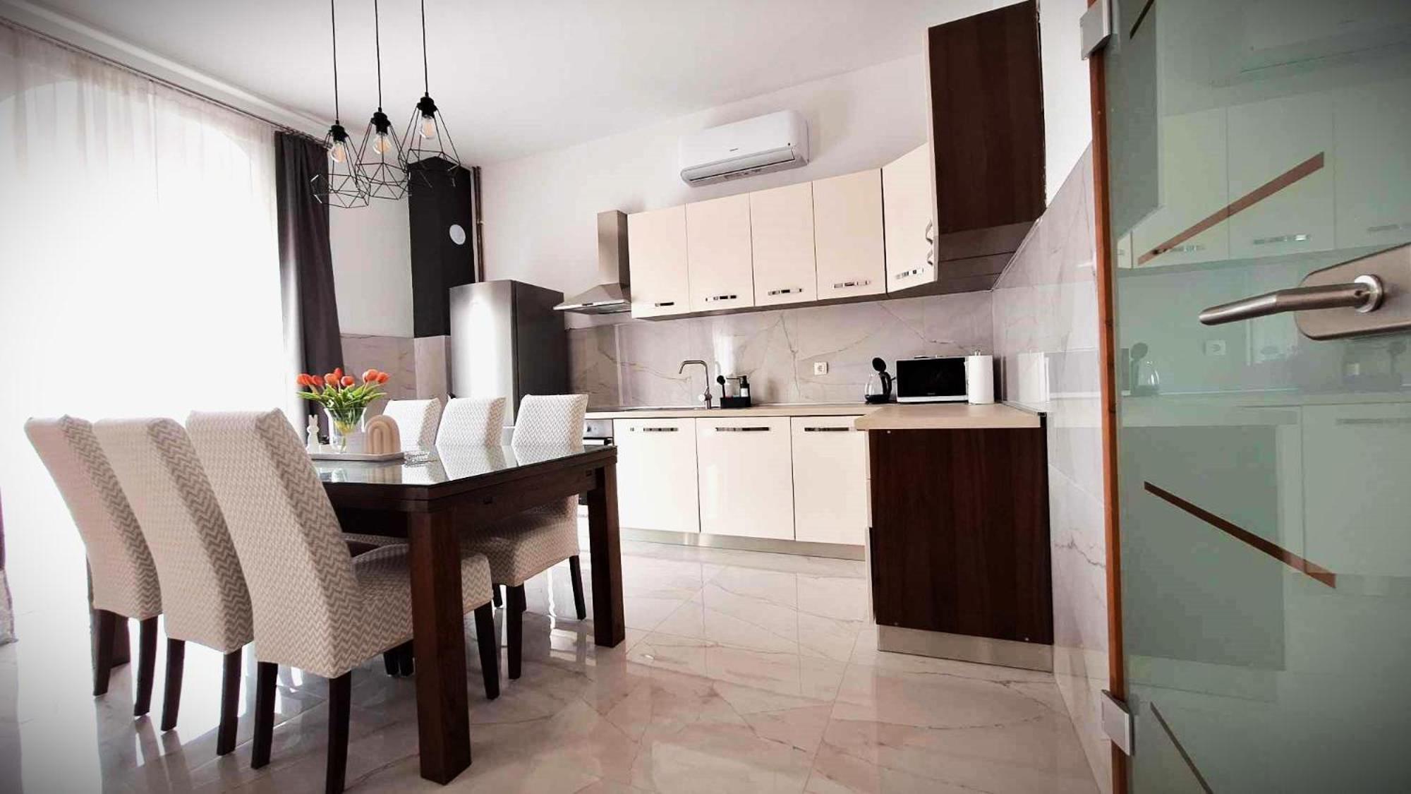Kosante - Luxury - 150 M2 With Fitness Apartment *