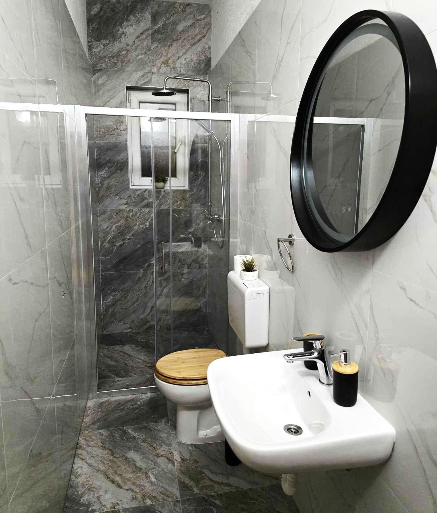 Apartment Kosante - Luxury Apartment - 150 M2 With Fitness Room